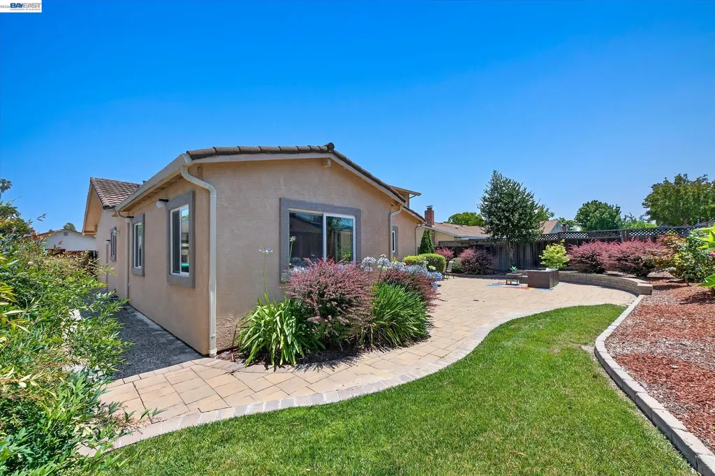 2358 Crestline Road Pleasanton CA 94566
