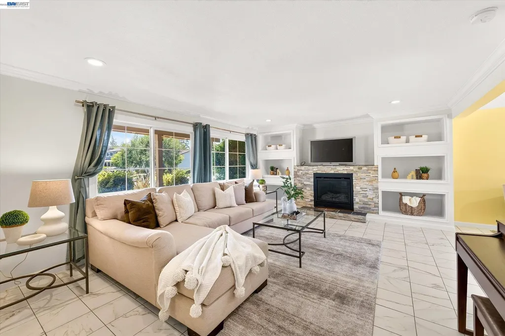 2358 Crestline Road Pleasanton CA 94566