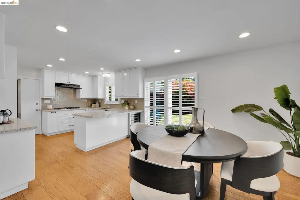 1131 Camino Tassajara Danville CA 94526