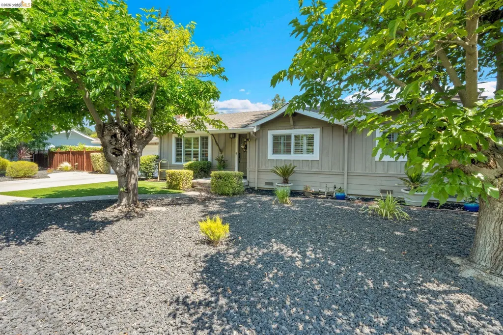 1131 Camino Tassajara Danville CA 94526