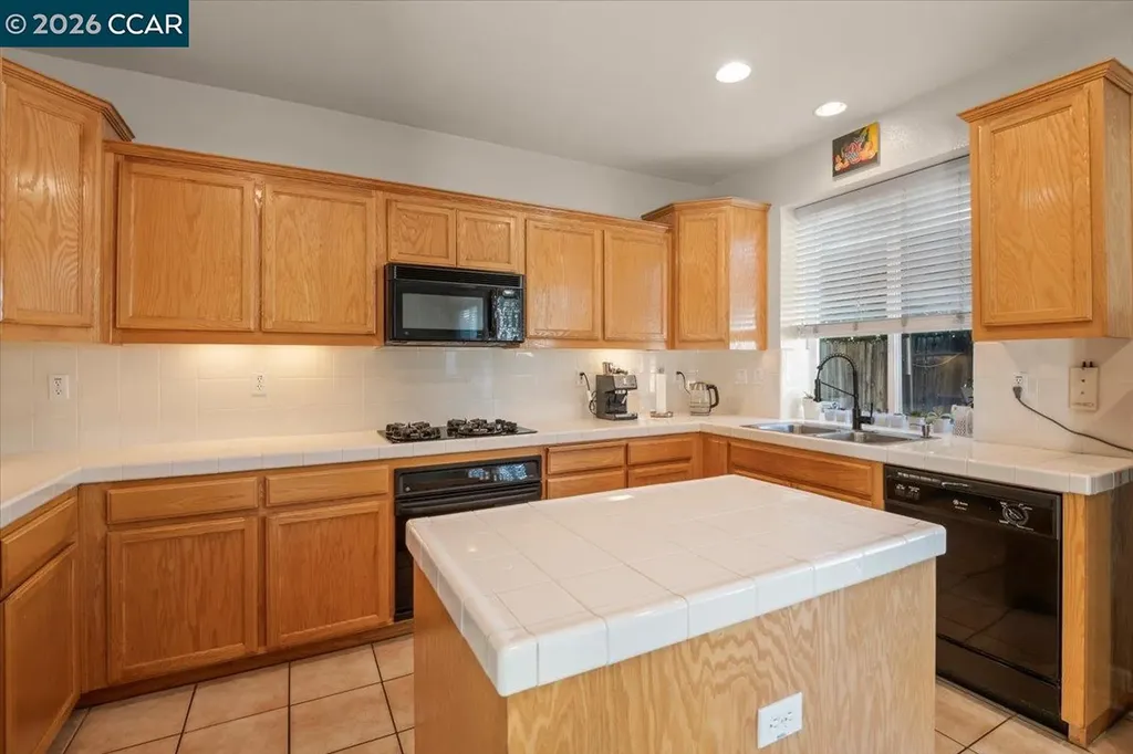 2507 Pearlite Way Antioch CA 94531