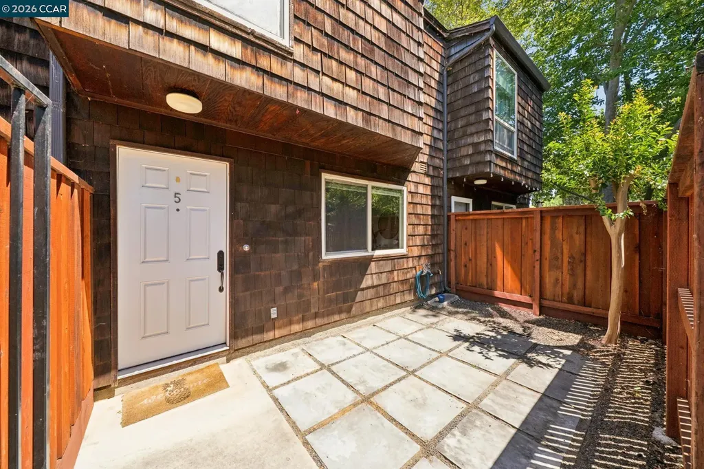 225 Mayhew Way Walnut Creek CA 94597