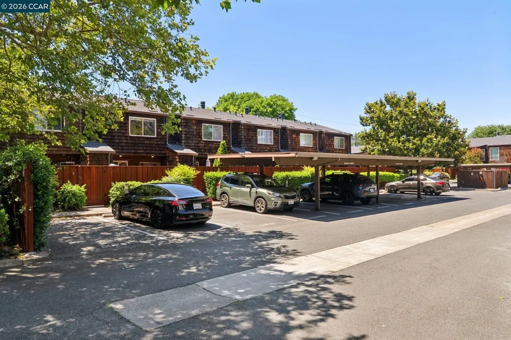 225 Mayhew Way Walnut Creek CA 94597