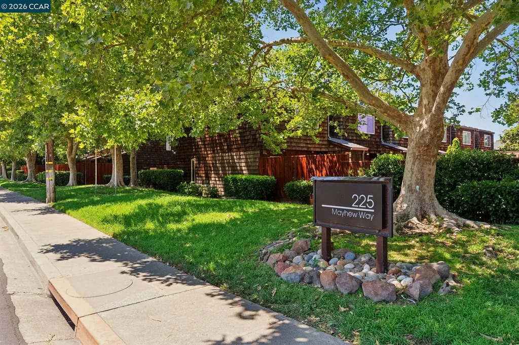 225 Mayhew Way Walnut Creek CA 94597