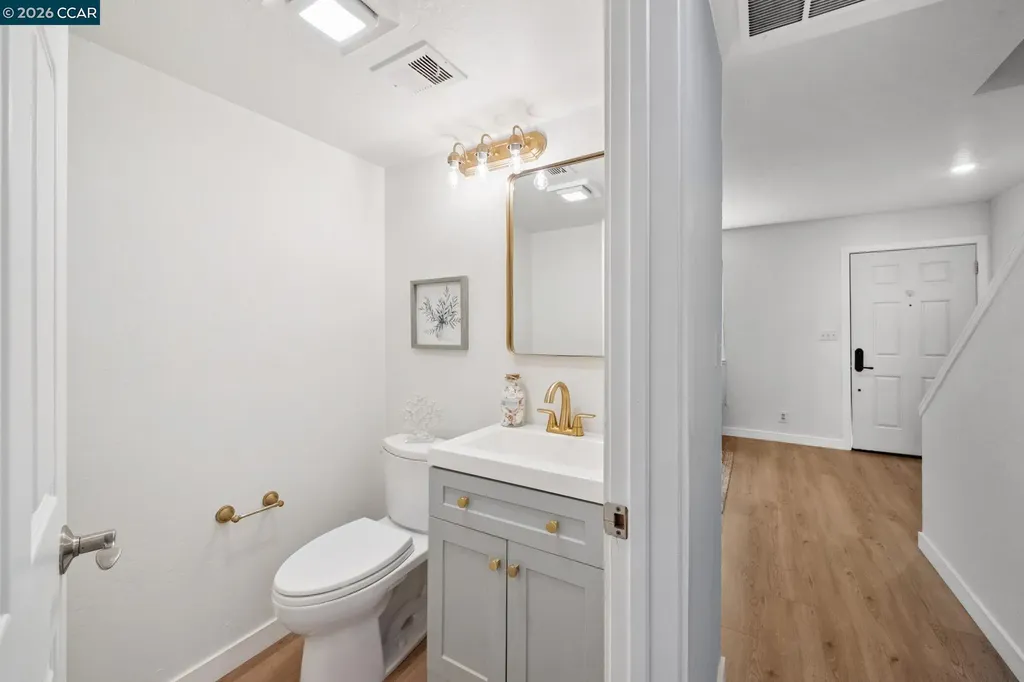 225 Mayhew Way Walnut Creek CA 94597