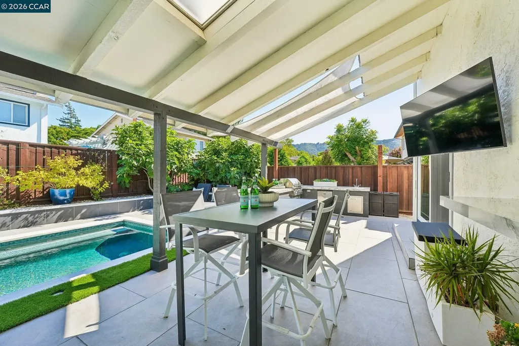 6740 Via San Blas Pleasanton CA 94566