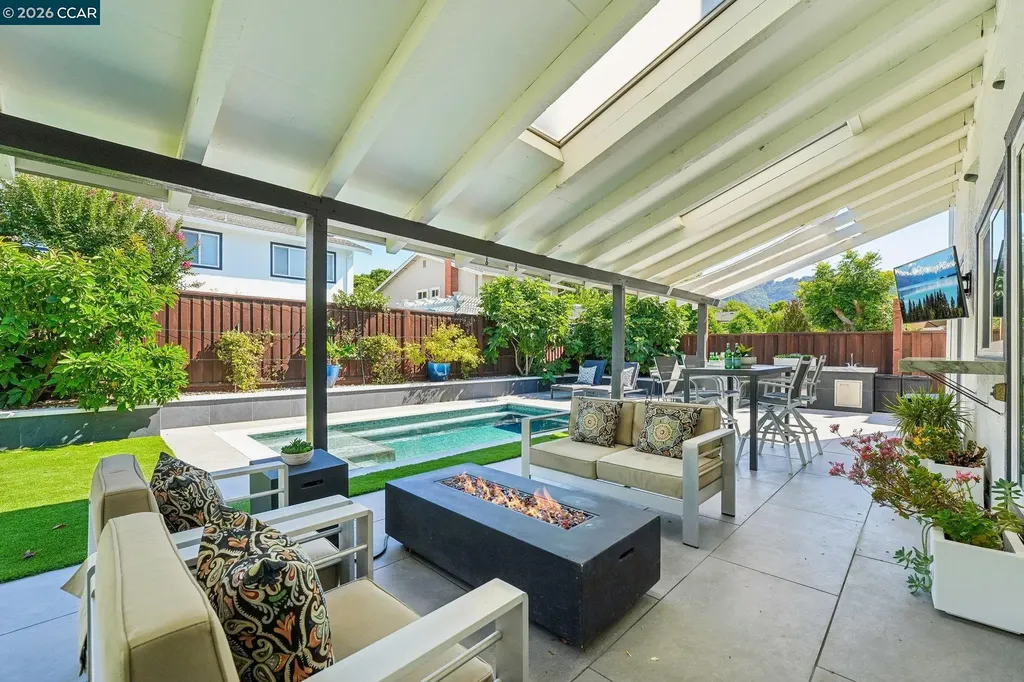 6740 Via San Blas Pleasanton CA 94566
