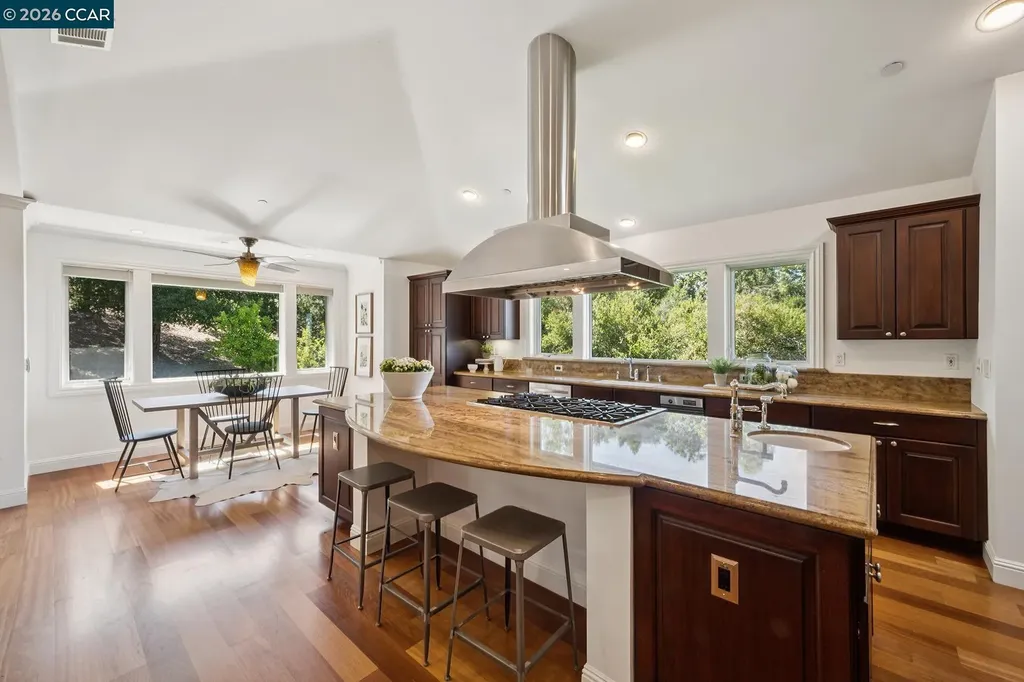 21 Nemea Lane Lafayette CA 94549