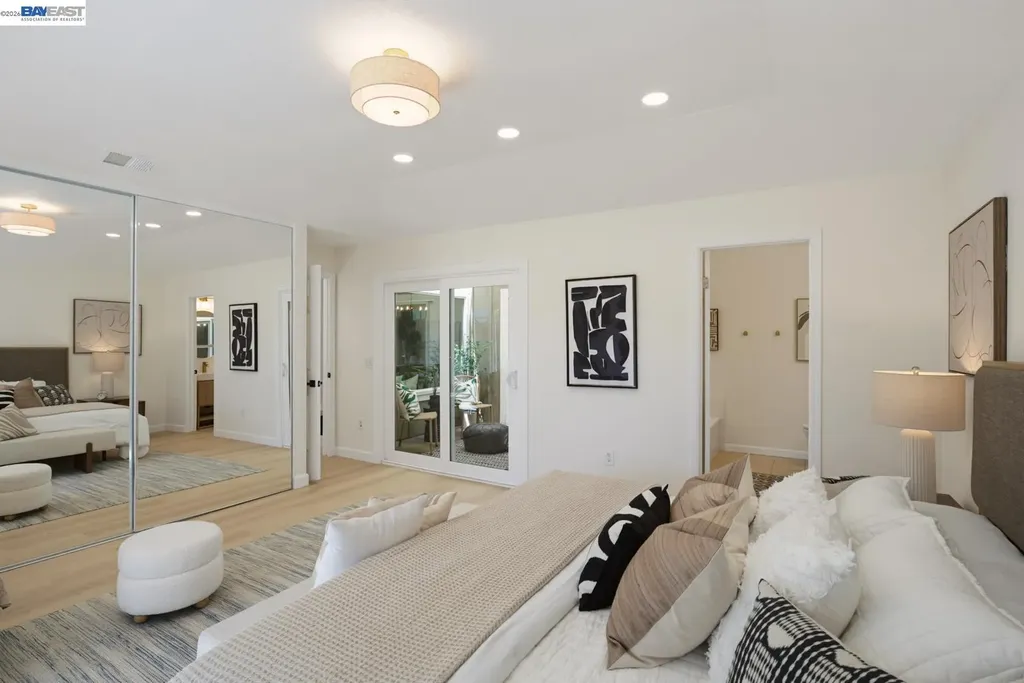 135 Avington Road Alameda CA 94502