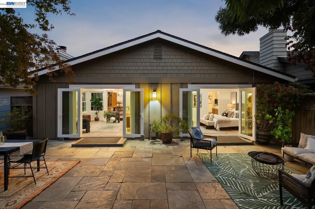 135 Avington Road Alameda CA 94502