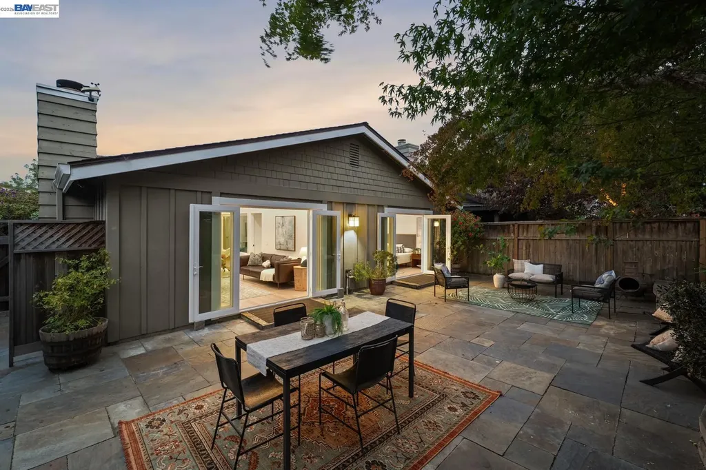 135 Avington Road Alameda CA 94502