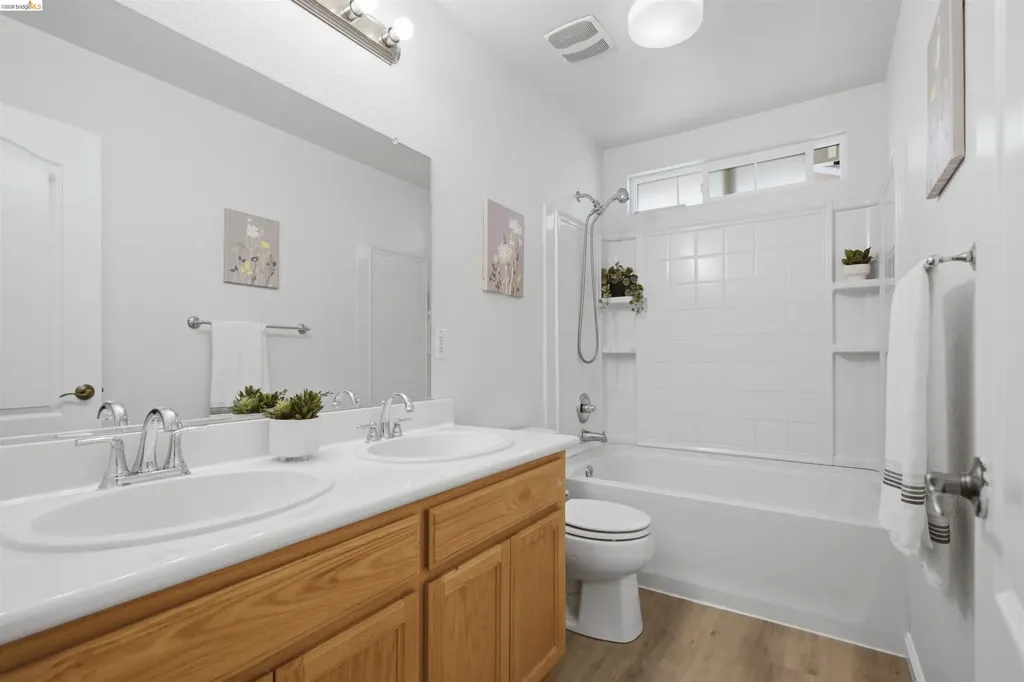 5217 Rainwood Way Antioch CA 94531