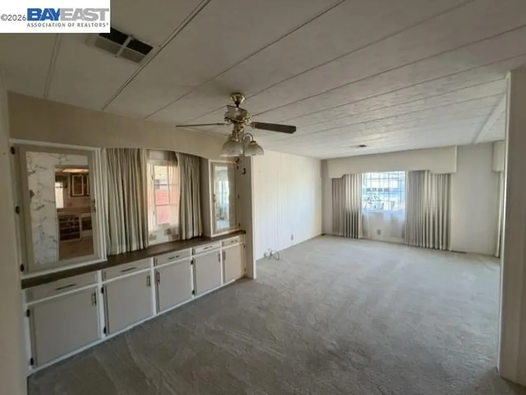 4141 Deep Creek Road #65 Fremont CA 94555