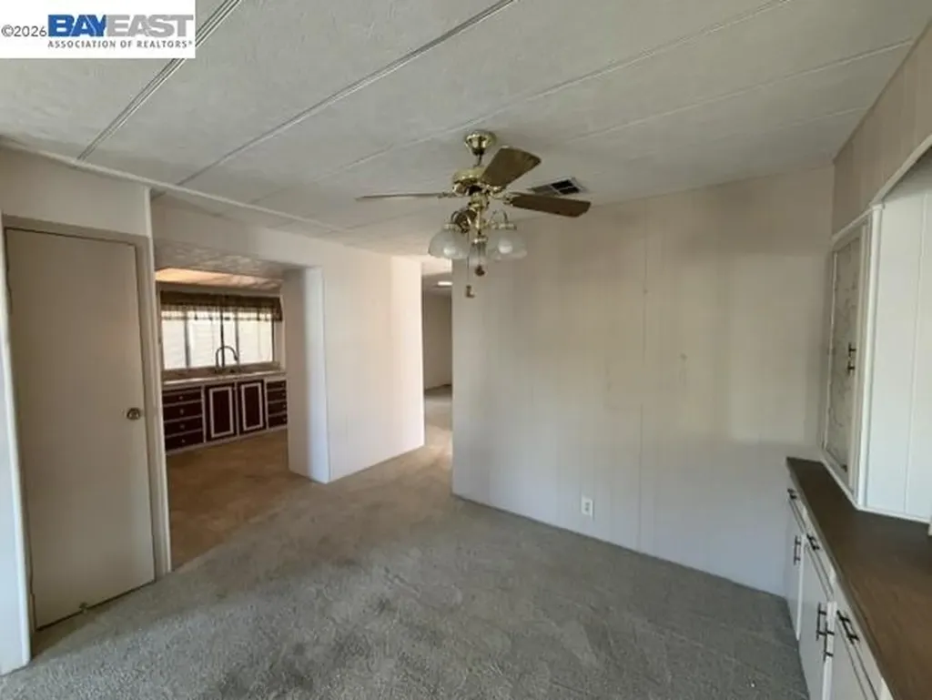 4141 Deep Creek Road #65 Fremont CA 94555