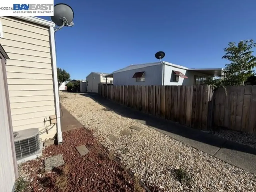 4141 Deep Creek Road #65 Fremont CA 94555
