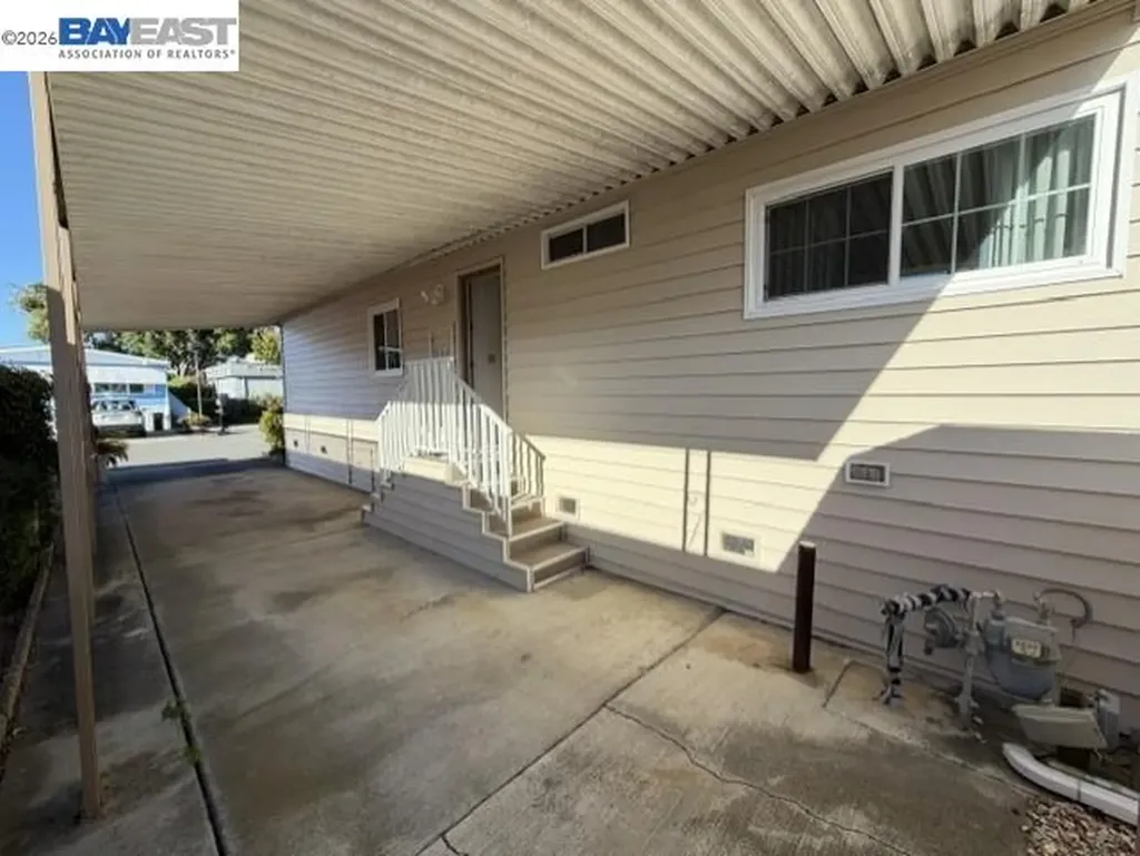 4141 Deep Creek Road #65 Fremont CA 94555