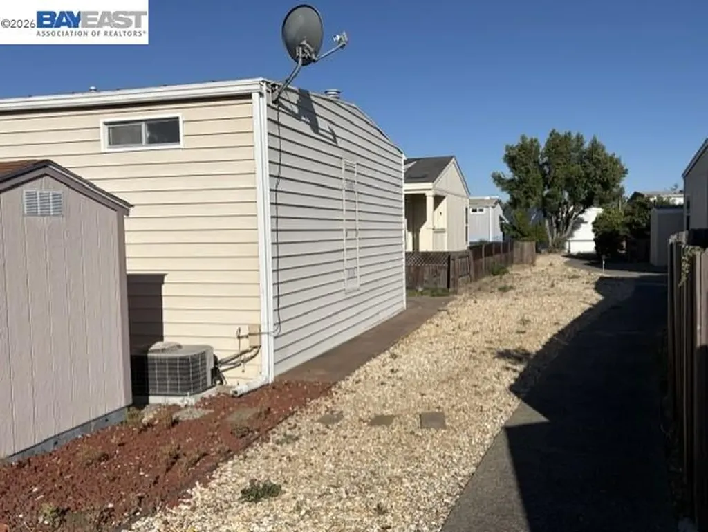 4141 Deep Creek Road #65 Fremont CA 94555