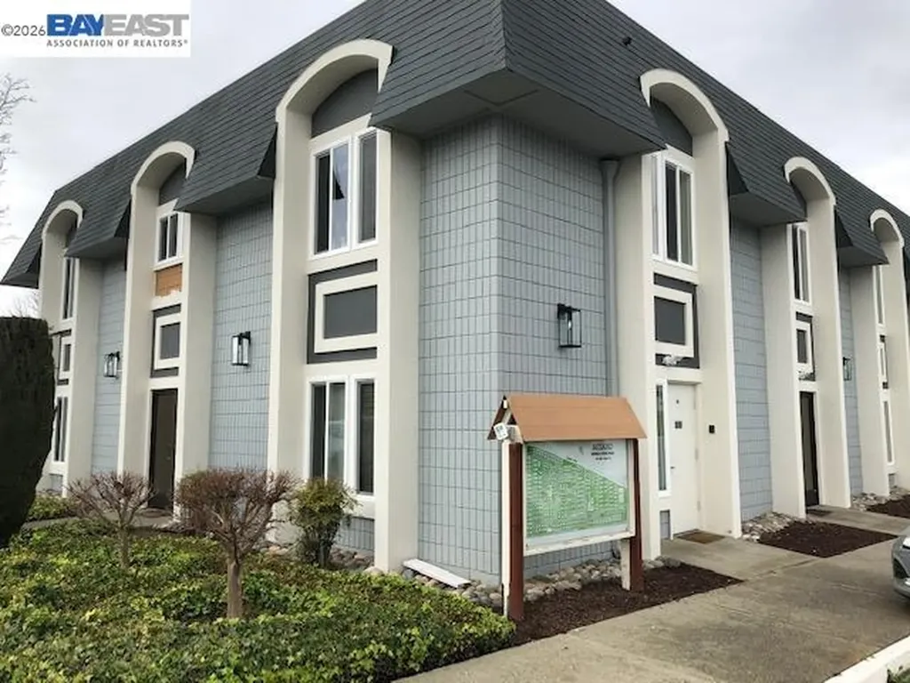 4141 Deep Creek Road #65 Fremont CA 94555