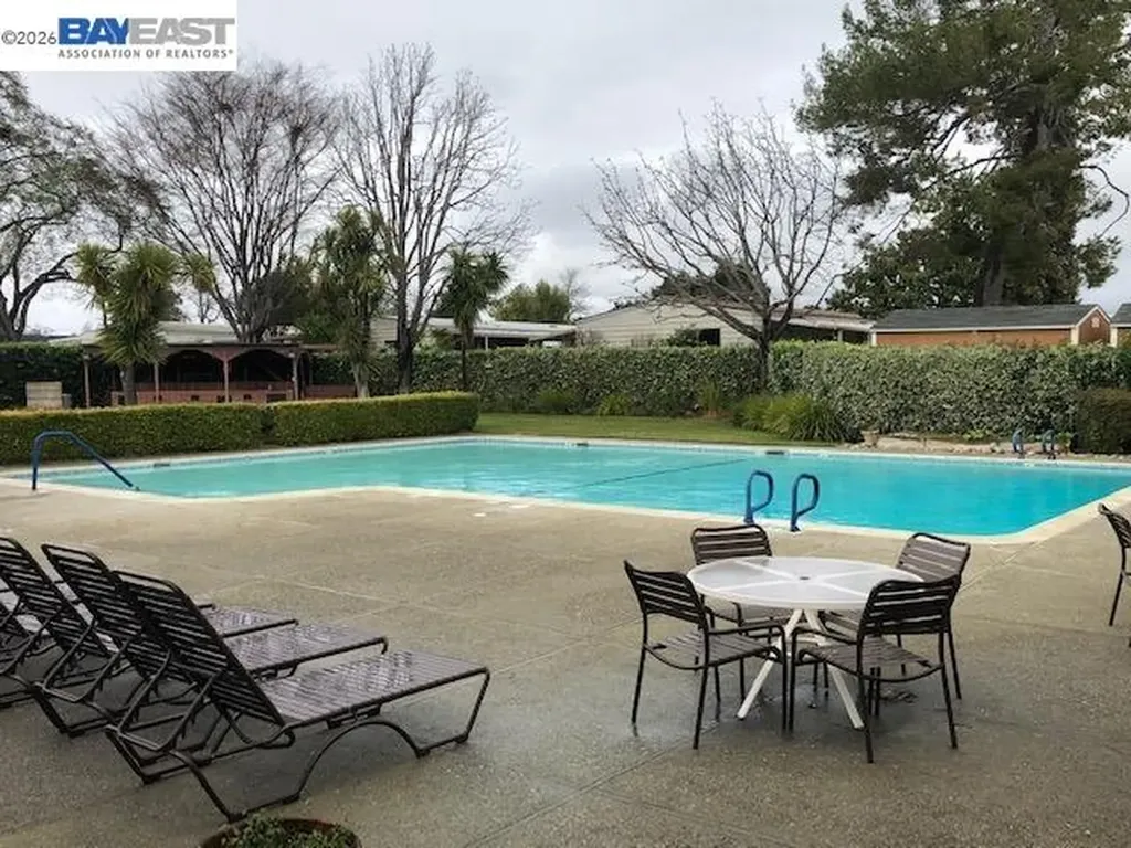 4141 Deep Creek Road #65 Fremont CA 94555