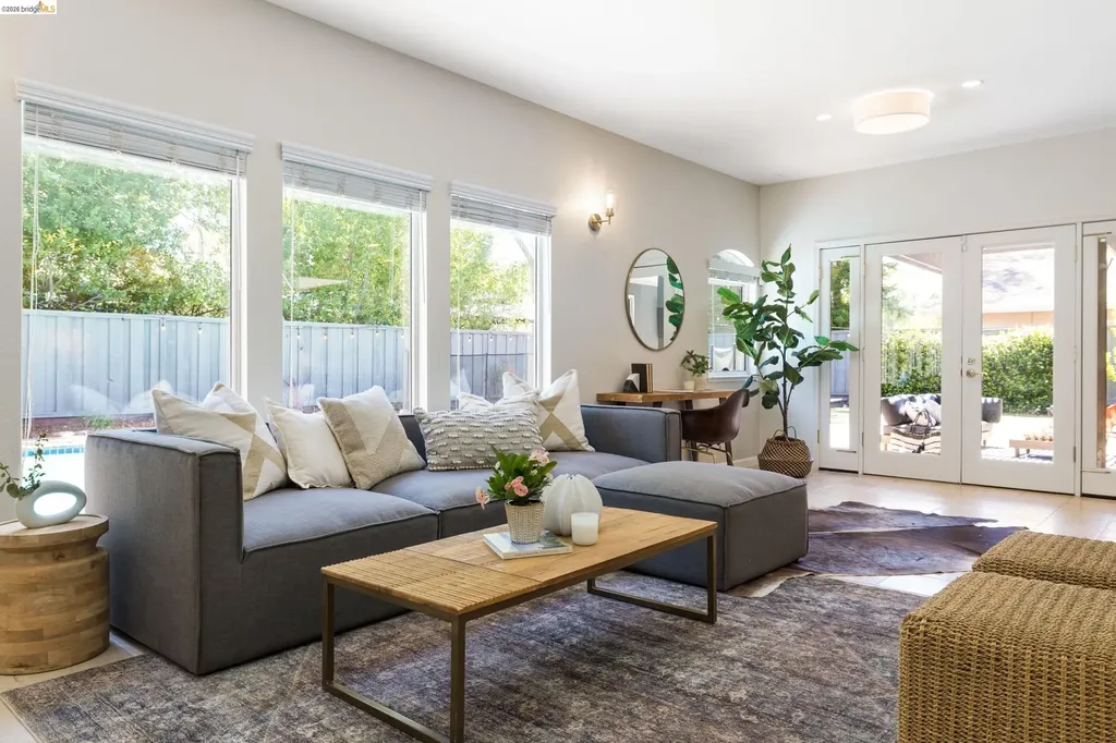 255 Evelyn Drive Pleasant Hill CA 94523