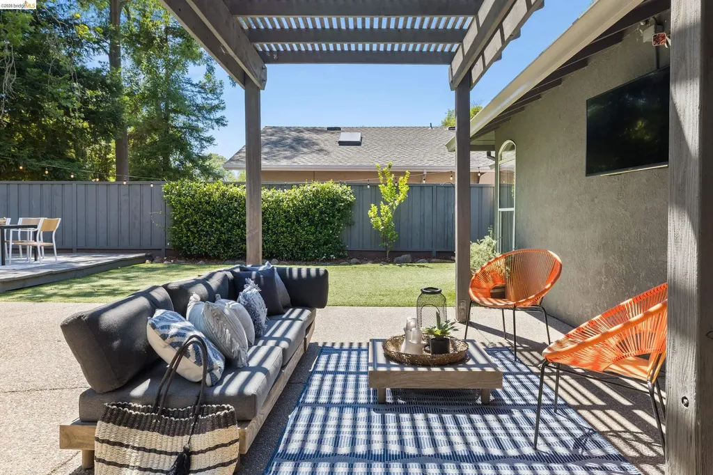 255 Evelyn Drive Pleasant Hill CA 94523