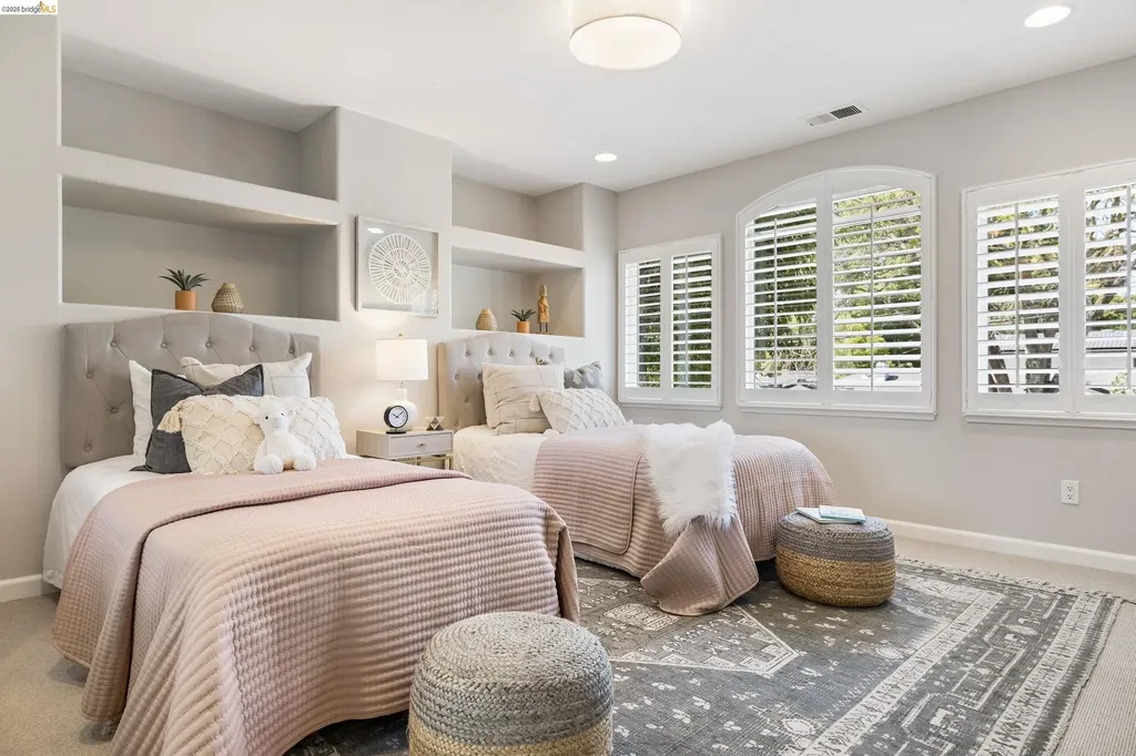 255 Evelyn Drive Pleasant Hill CA 94523