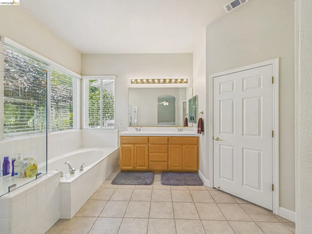1035 Bismarck Terrace Brentwood CA 94513