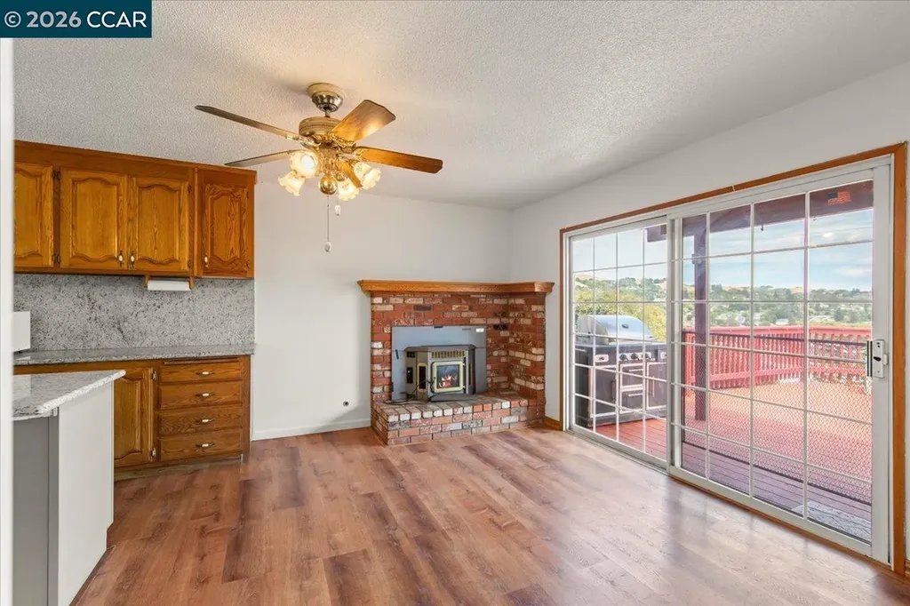 2080 Costa Court Pinole CA 94564