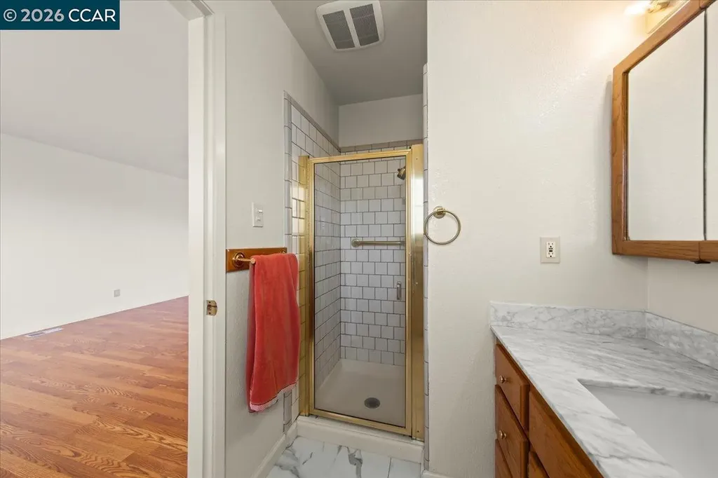 2080 Costa Court Pinole CA 94564