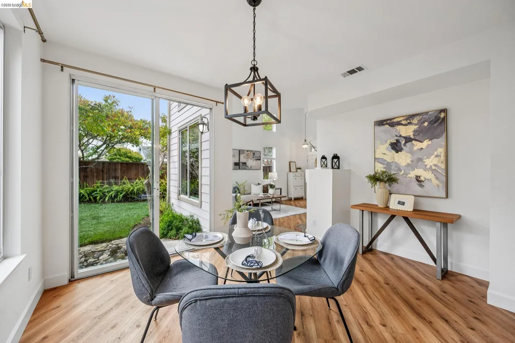 25 Farallon Court Richmond CA 94804