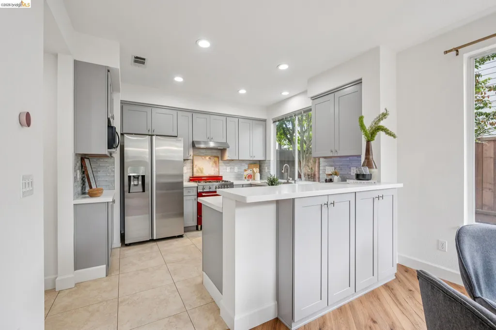 25 Farallon Court Richmond CA 94804