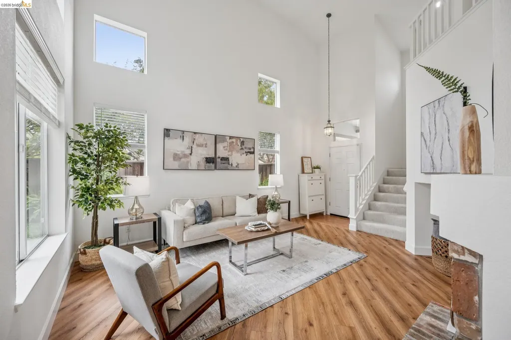 25 Farallon Court Richmond CA 94804
