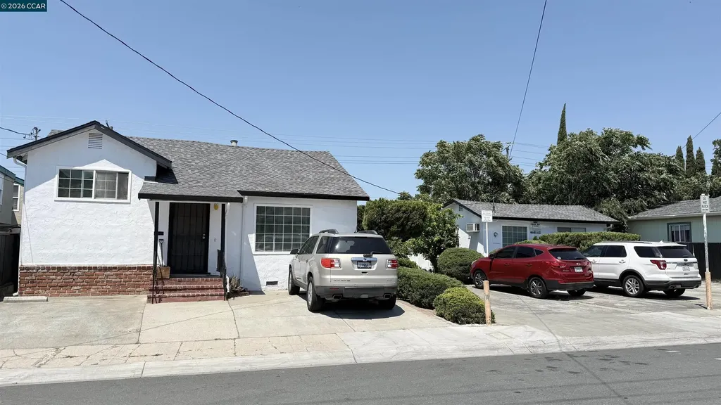 173 15th Street Pittsburg CA 94565