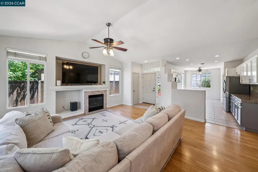 1336 Steinbeck Drive Pittsburg CA 94565