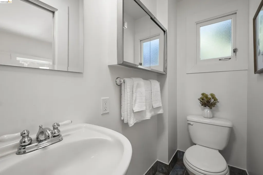 1611 Rose Street Berkeley CA 94703