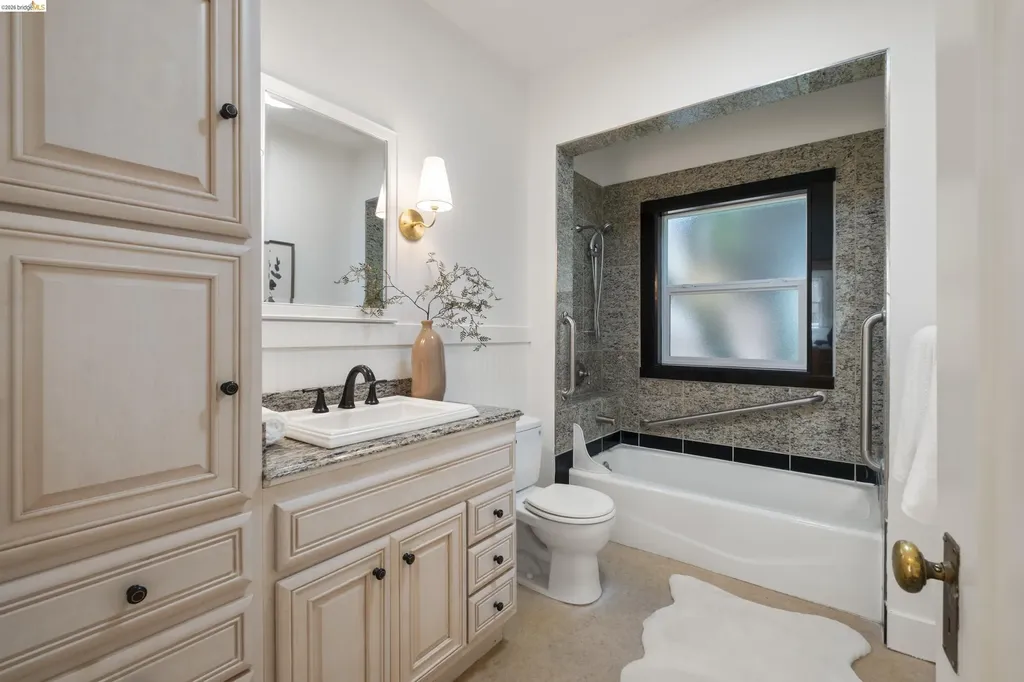 1611 Rose Street Berkeley CA 94703