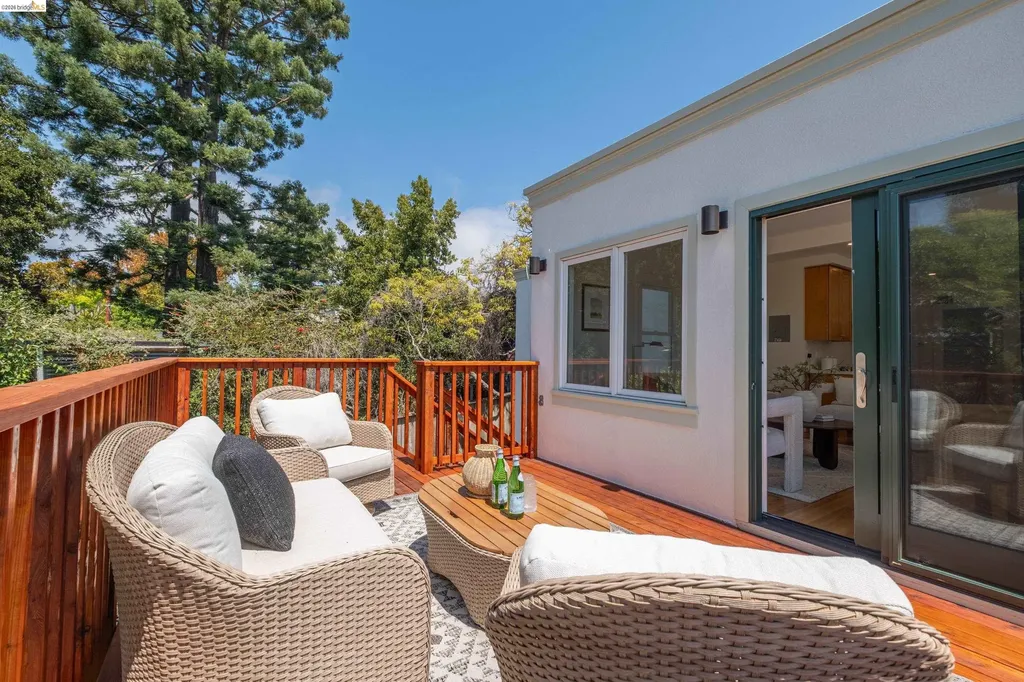 1611 Rose Street Berkeley CA 94703