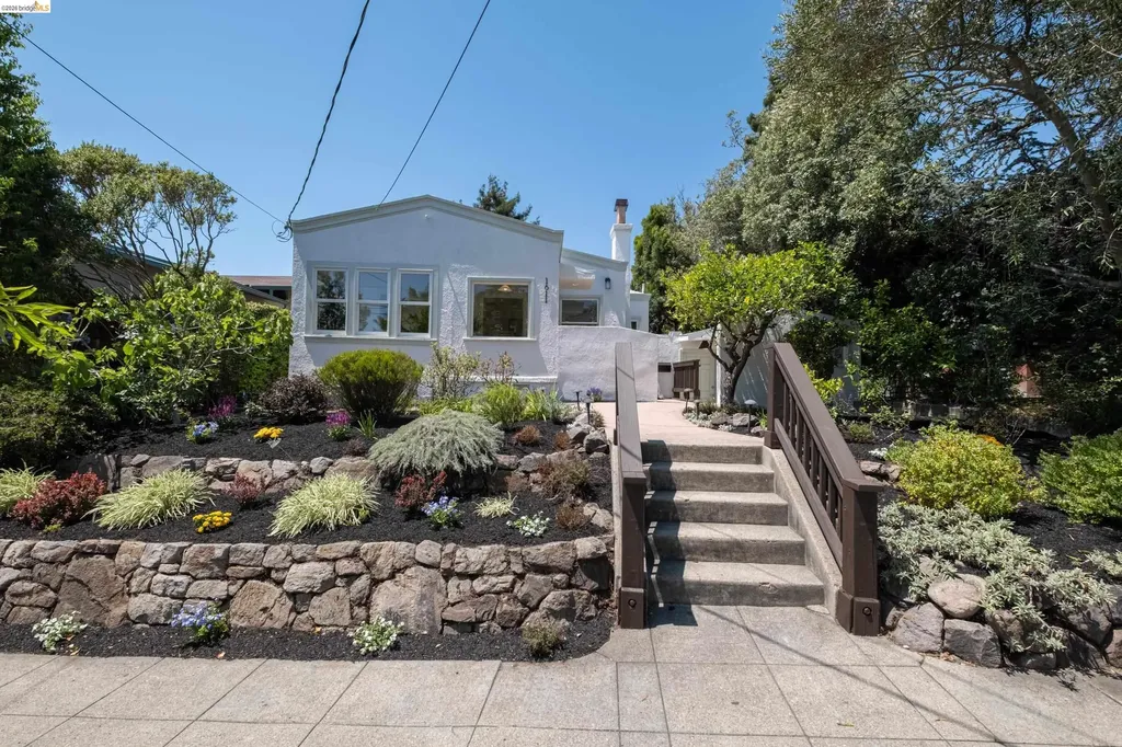 1611 Rose Street Berkeley CA 94703