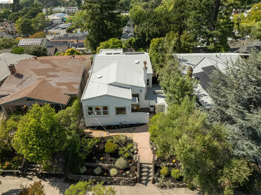 1611 Rose Street Berkeley CA 94703