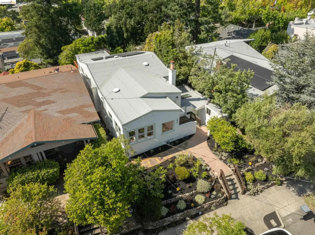 1611 Rose Street Berkeley CA 94703