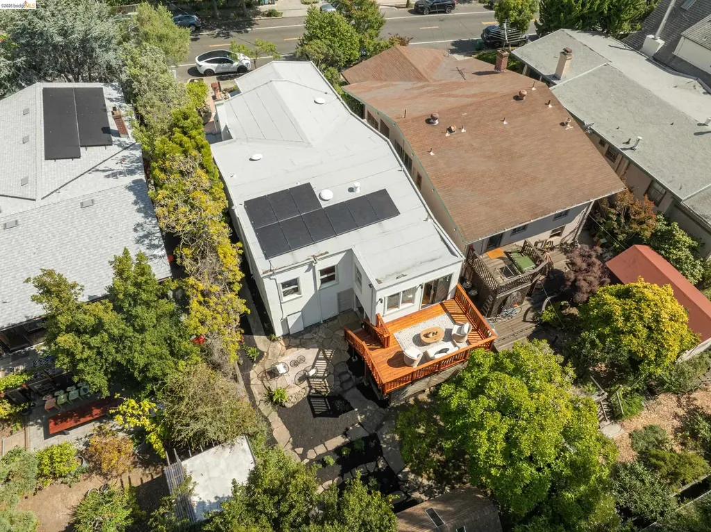 1611 Rose Street Berkeley CA 94703