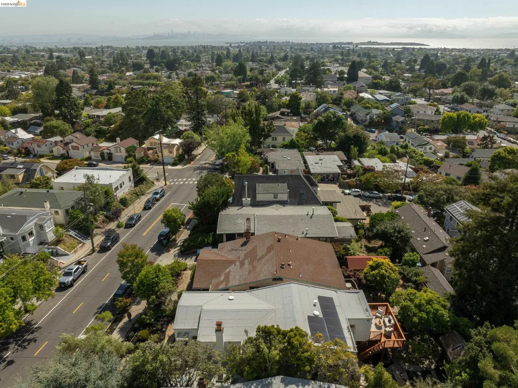1611 Rose Street Berkeley CA 94703