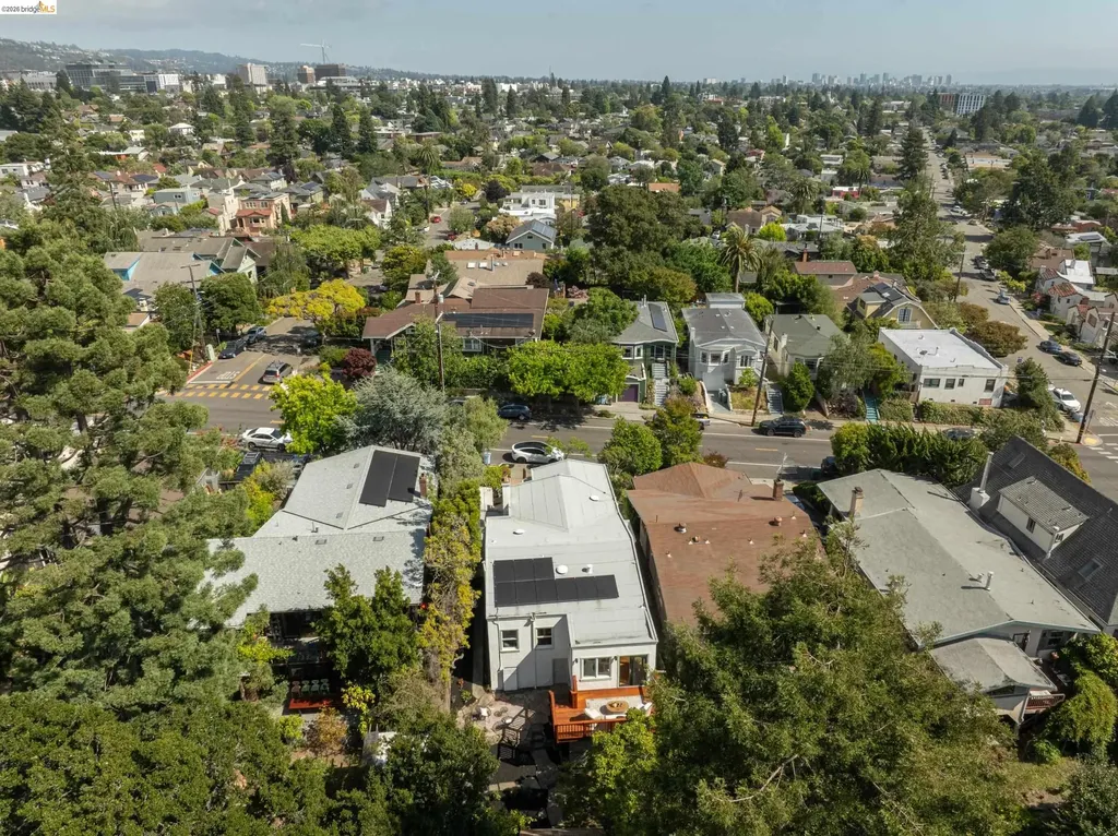 1611 Rose Street Berkeley CA 94703