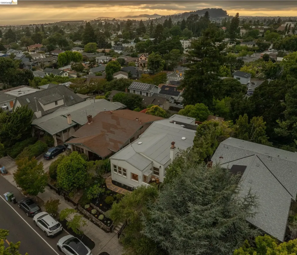 1611 Rose Street Berkeley CA 94703