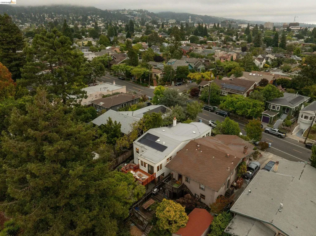 1611 Rose Street Berkeley CA 94703