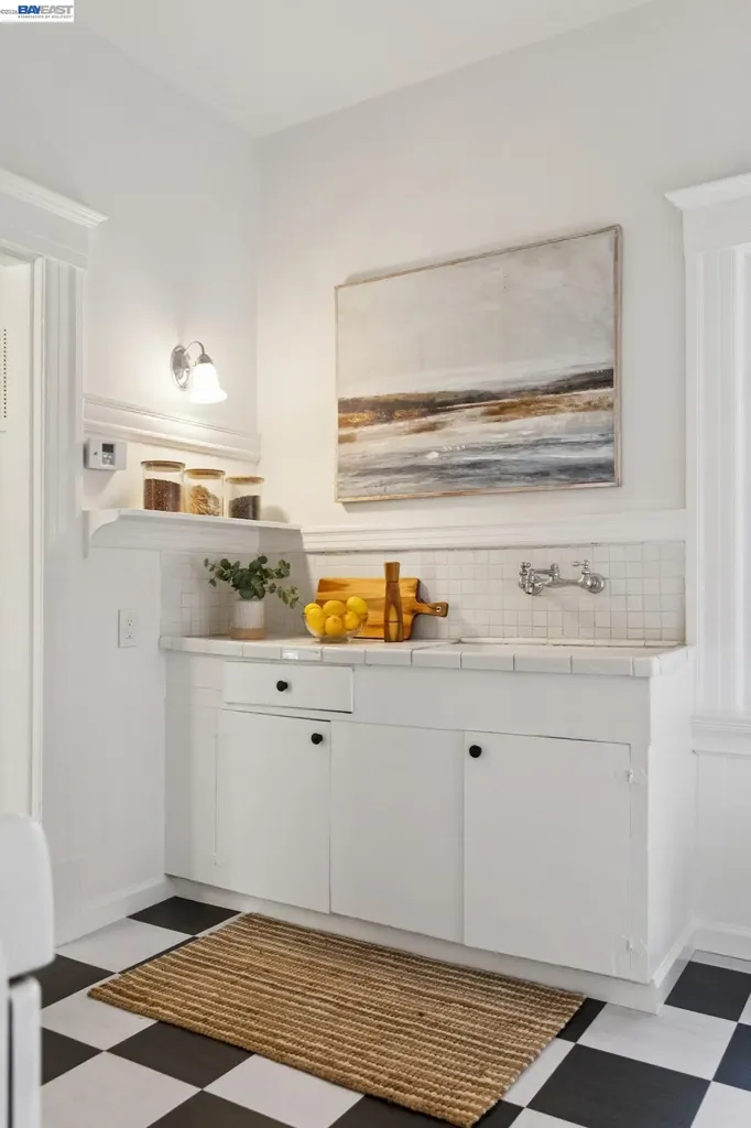2607 Alcatraz Avenue Berkeley CA 94705