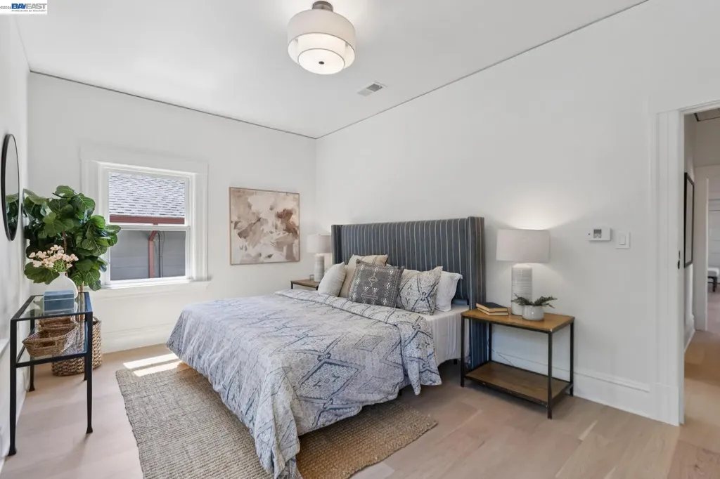 2607 Alcatraz Avenue Berkeley CA 94705