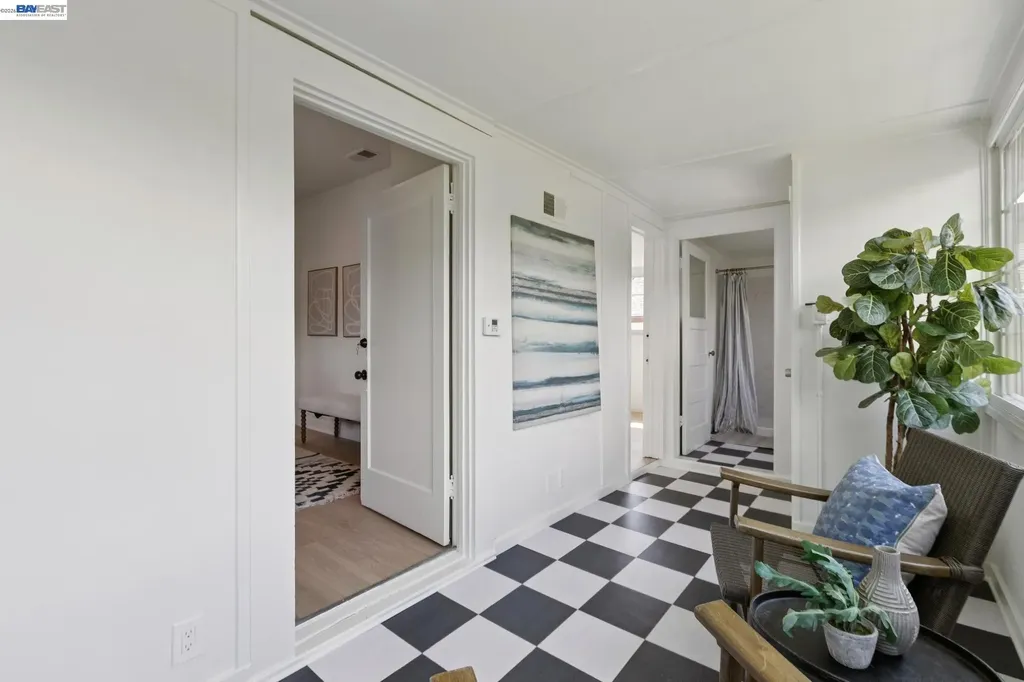 2607 Alcatraz Avenue Berkeley CA 94705
