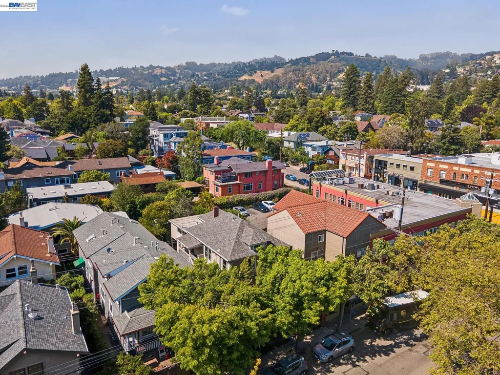 2607 Alcatraz Avenue Berkeley CA 94705