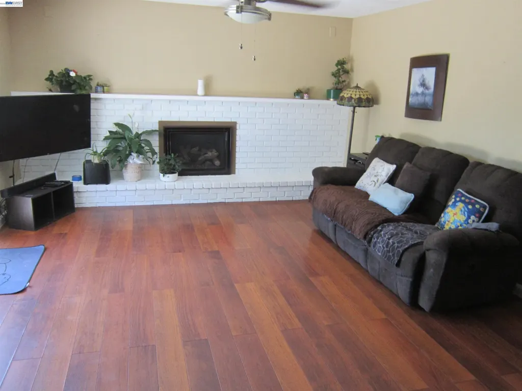 2436 Almaden Boulevard Union City CA 94587
